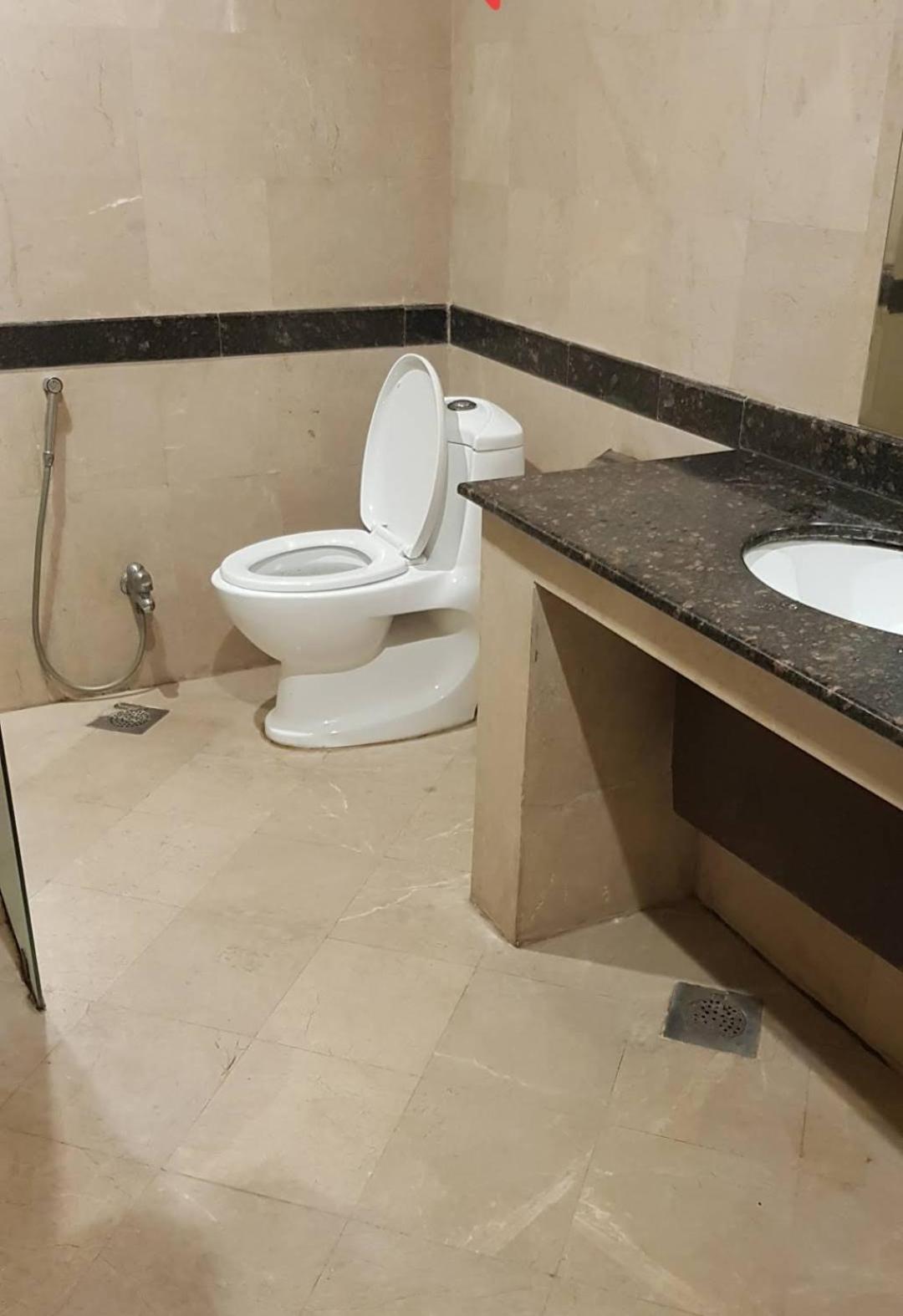 Panoramic Hotel Lahore Bagian luar foto