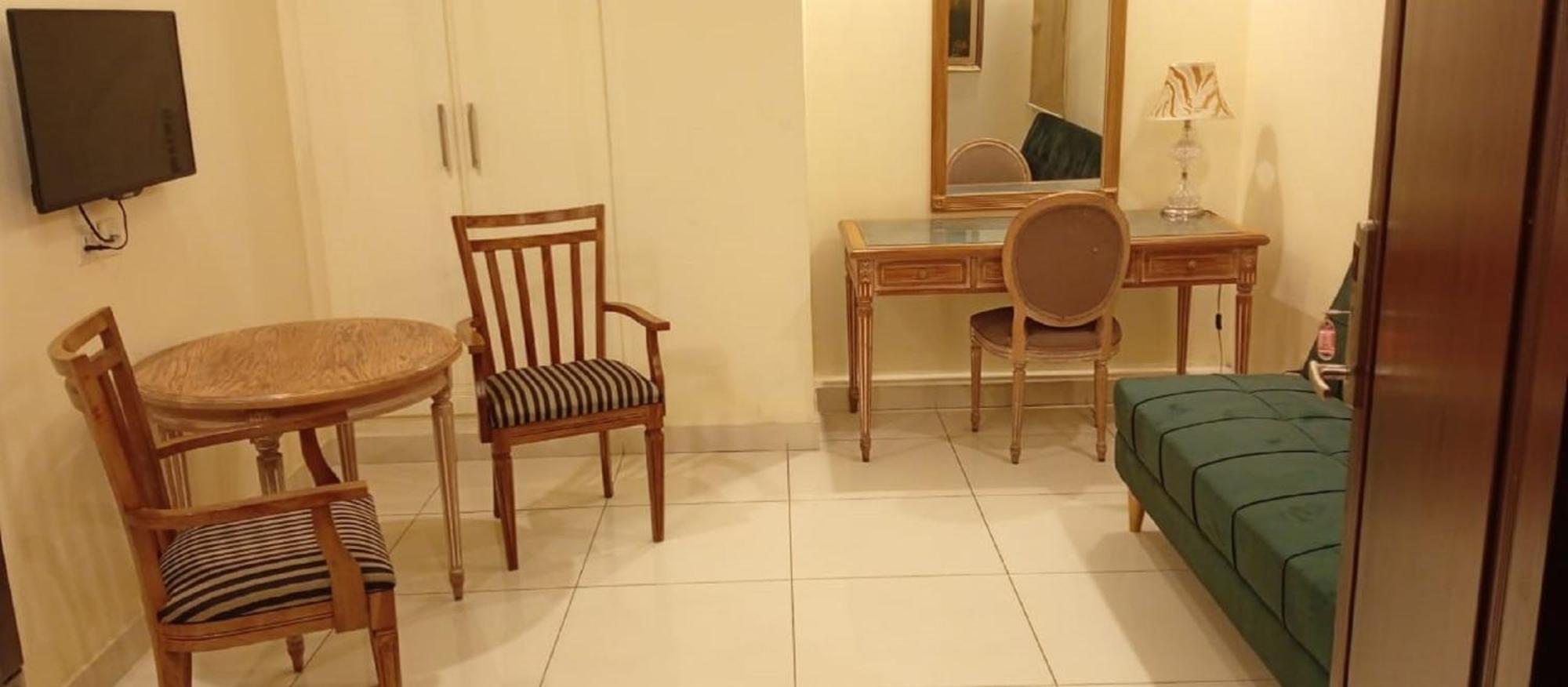Panoramic Hotel Lahore Bagian luar foto