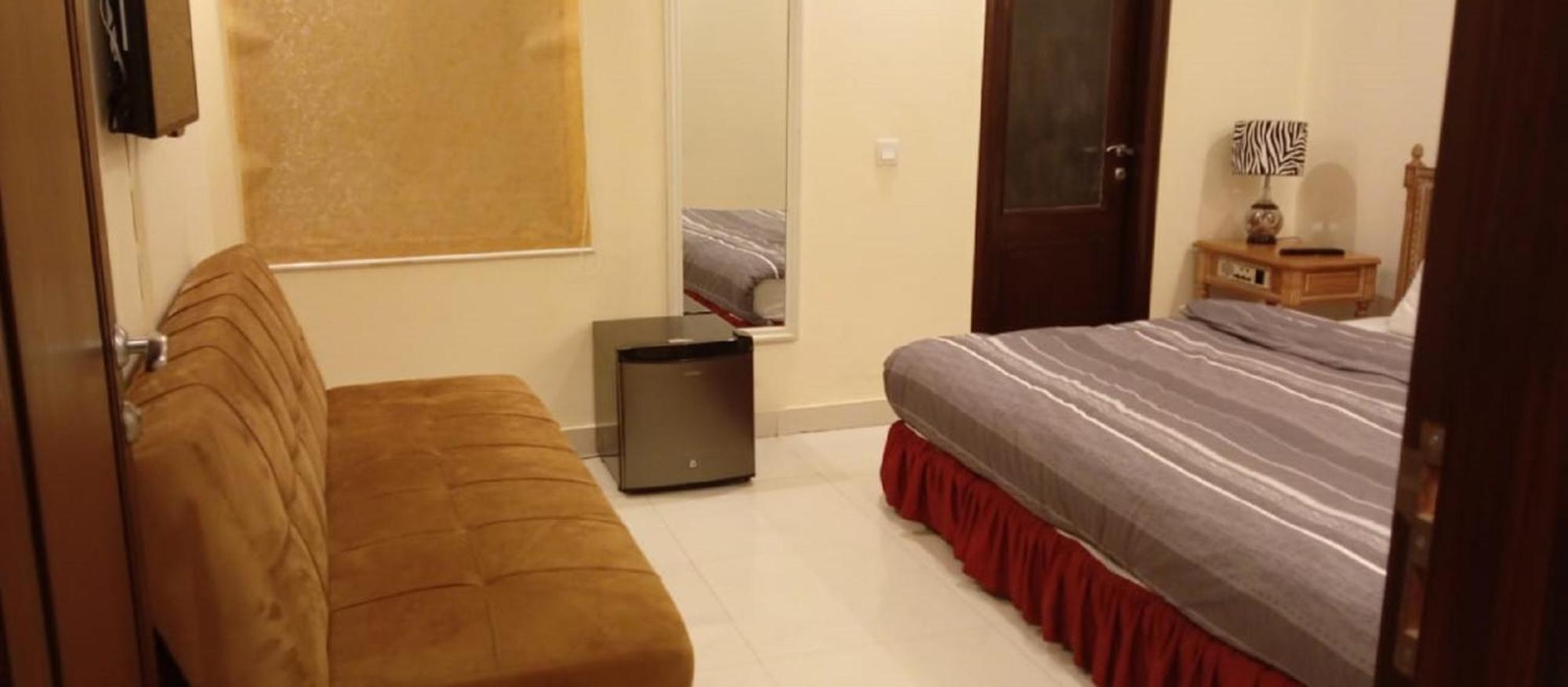 Panoramic Hotel Lahore Bagian luar foto
